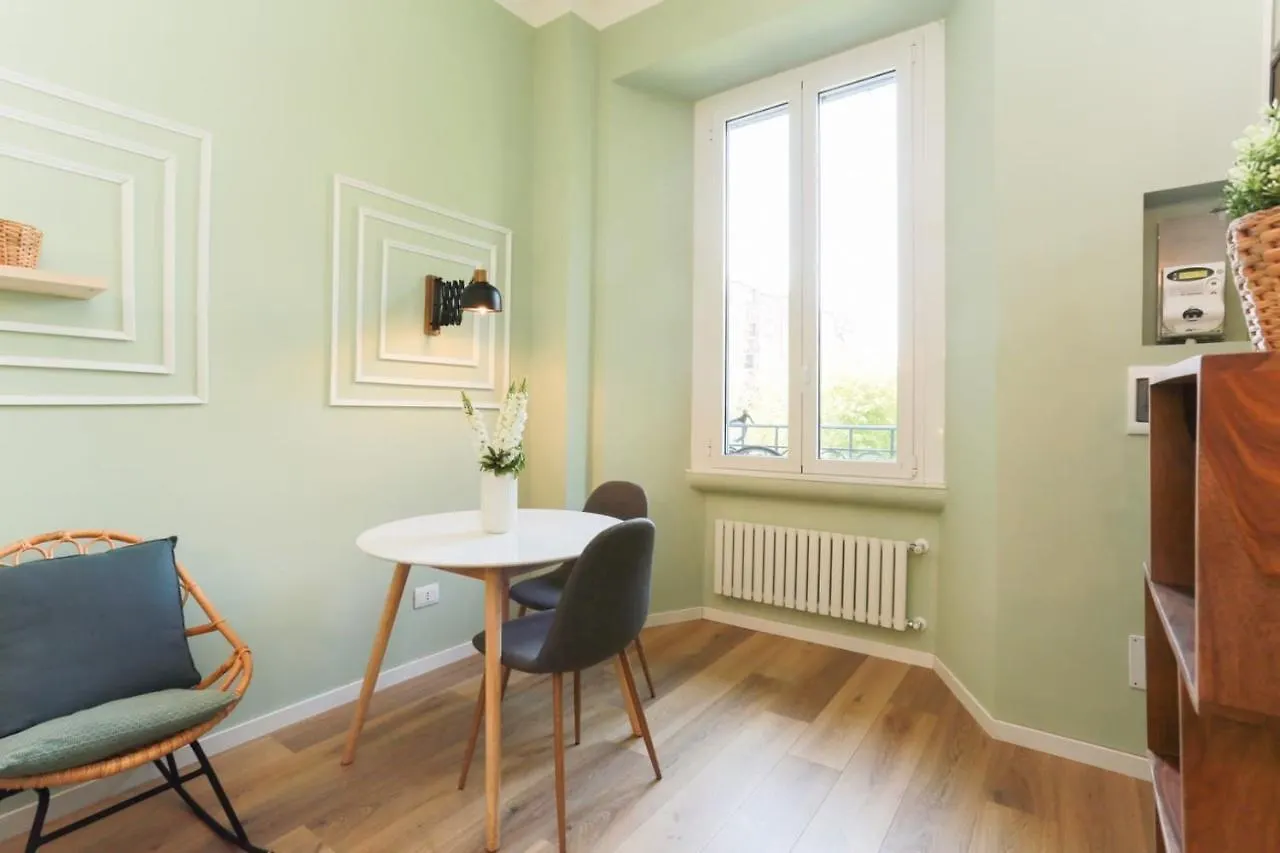 The Best Rent - Modern One Bedroom Apartment In Milan Italy